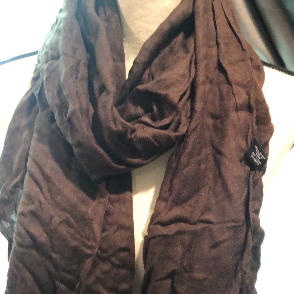 Dark brown pashmina wrap scarf - Picture 3 of 4